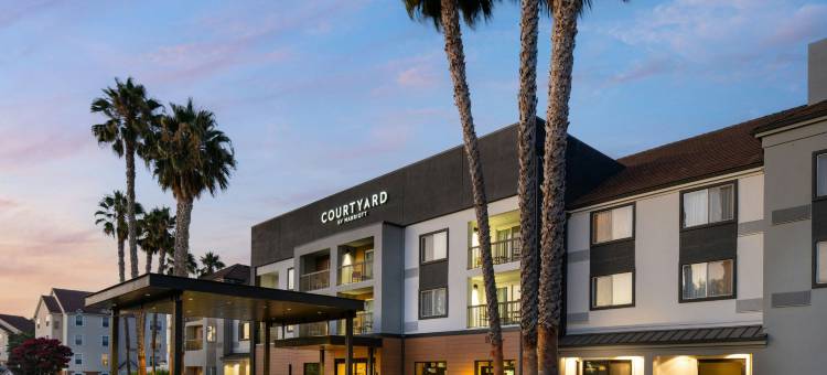 米尔皮塔斯硅谷万怡酒店(Courtyard Milpitas Silicon Valley)图片