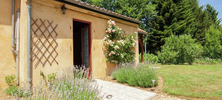 Cottage in Vézac with Pool & River Nearby图片