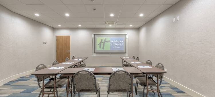 智选假日套房酒店塔尔萨(Holiday Inn Express & Suites Tulsa Midtown)图片