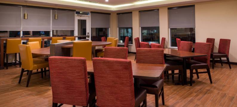 西艾叙莉查尔斯顿万豪TownePlace套房酒店(TownePlace Suites Charleston-West Ashley)图片