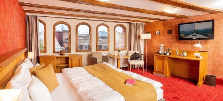 施特拉尔松斯科勒霍夫浪漫酒店(Romantik Hotel Scheelehof Stralsund)图片