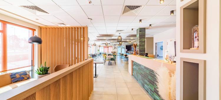 卢森堡机场曼达利纳酒店(Mandarina Hotel Luxembourg Airport)图片