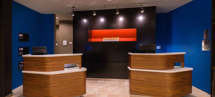 温泉城万怡酒店(Courtyard Hot Springs)图片