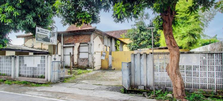 OYO 94881 格里亚巴罗卡伊斯兰旅馆(OYO 94881 Griya Barokah Syariah)图片