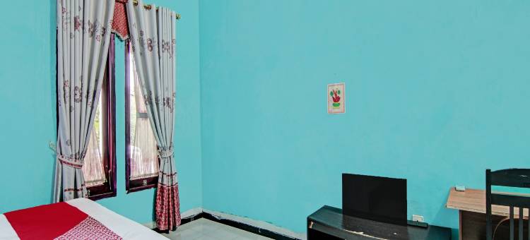 森达纳伊斯兰旅馆酒店，靠近PASAR FLAMBOYAN(Hotel O Wisma Cendana Syariah Near Pasar Flamboyan)图片