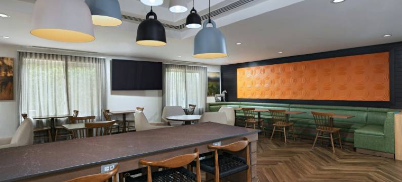 梅德福长岛万豪万枫酒店(Fairfield Inn Medford Long Island)图片