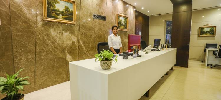 Fabhotel Prime 塞恩俱乐部(The Thane Club)图片
