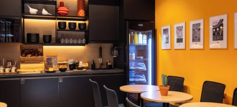 科尔内尔共和国(Korner République)图片