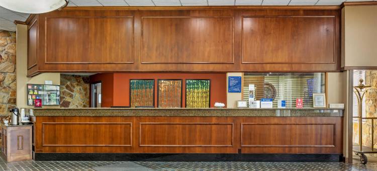 伍斯特贝斯特韦斯特优质酒店及会议中心(Best Western Plus Wooster Hotel  Conference Center)图片