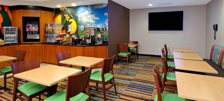 费尔菲尔德纳帕谷地区万枫酒店及套房(Fairfield Inn & Suites Fairfield Napa Valley Area)图片