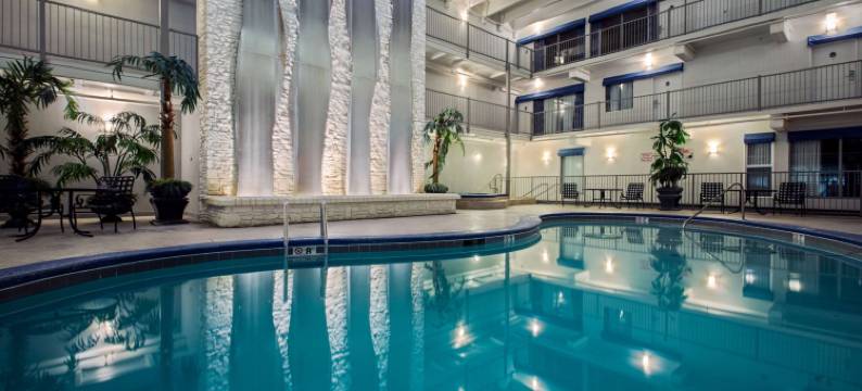 布兰森-76号高速公路中央凯艺酒店(Quality Inn Branson - Hwy 76 Central)图片