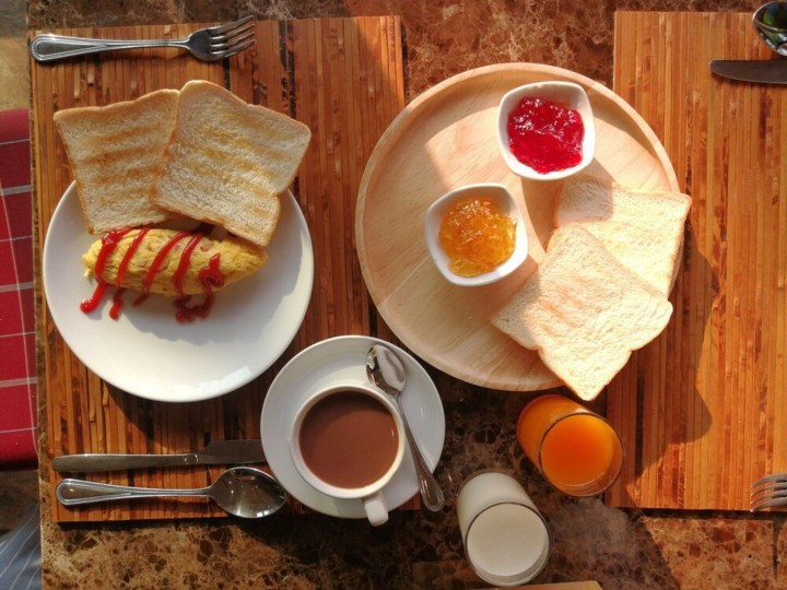 7 Stays Pattaya Hotel Over view