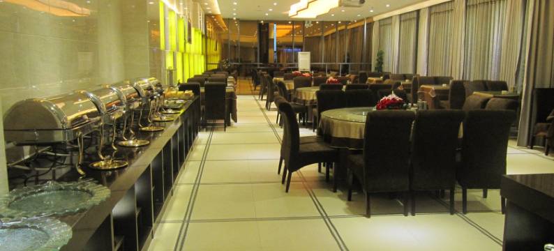 瑞丽新世纪宾馆(财富广场彩云城店)图片