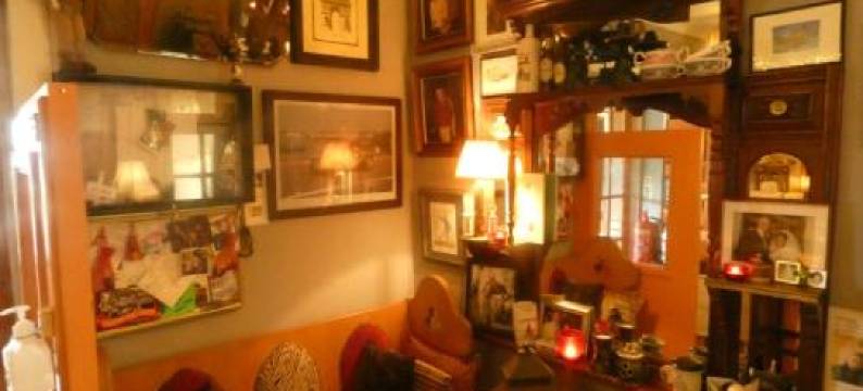 本拉提城堡马厩住宿加早餐酒店(Bunratty Castle Mews B&B)图片