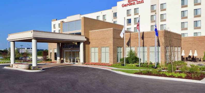 梅塔瓦森林湖希尔顿花园酒店(Hilton Garden Inn Lake Forest Mettawa)图片