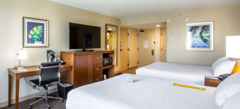 迈尔斯堡钟楼购物区希尔顿逸林酒店及度假村(Doubletree by Hilton Fort Myers at Bell Tower Shops)图片