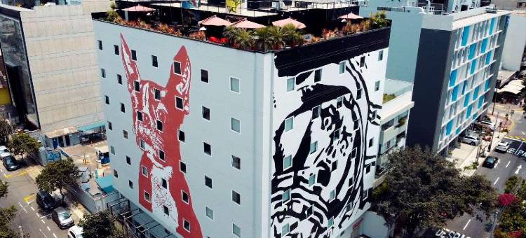 丽笙RED米拉弗洛雷斯(Radisson Red Miraflores)图片