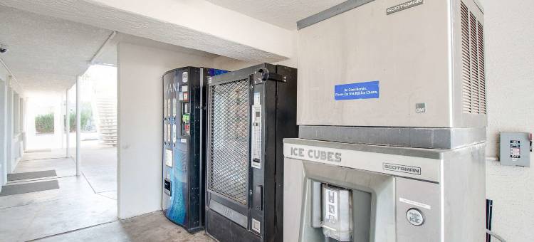 东凤凰城6号汽车旅馆(Motel 6-Phoenix, AZ - East)图片