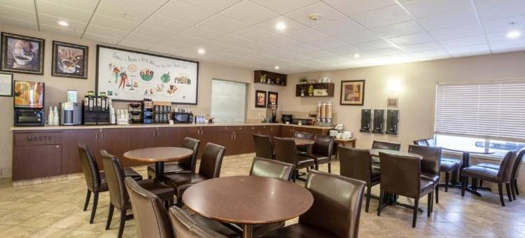 奥延卡纳尔塔酒店(Canalta Oyen)图片