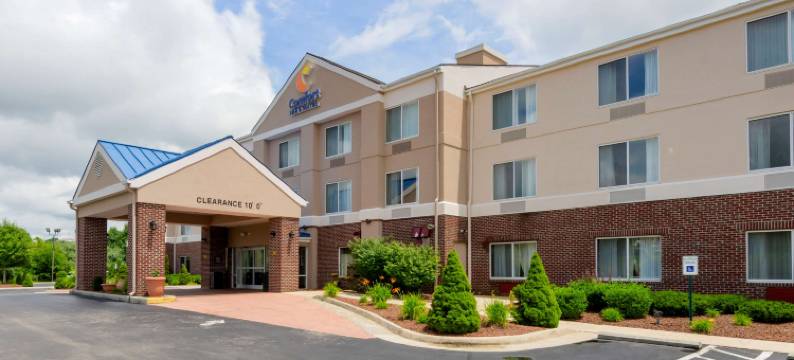 希尔斯维尔I-77舒适套房酒店(Comfort Inn & Suites Hillsville I-77)图片