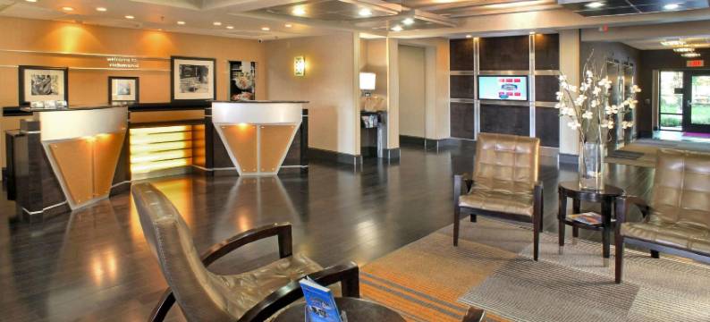 里士满葛兰赛德欢朋套房酒店(Hampton Inn & Suites Richmond/Glenside)图片