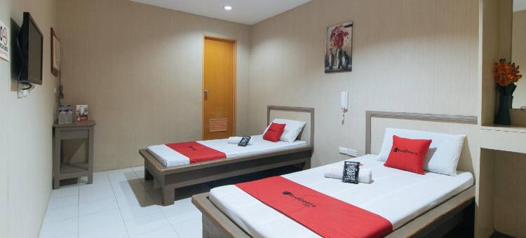 红多兹@土格加劳市布里奇威酒店(RedDoorz @ Bridgeway Hotel Tuguegarao City)图片