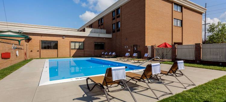 伍斯特贝斯特韦斯特优质酒店及会议中心(Best Western Plus Wooster Hotel  Conference Center)图片