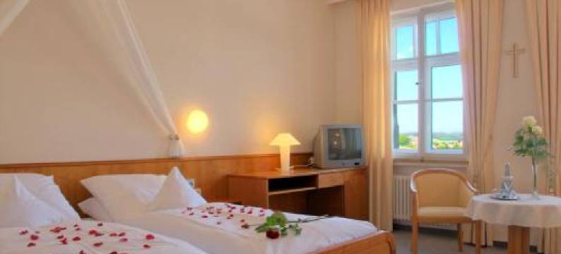 海尔巴德可拉姆巴德酒店(Heilbad Krumbad)图片