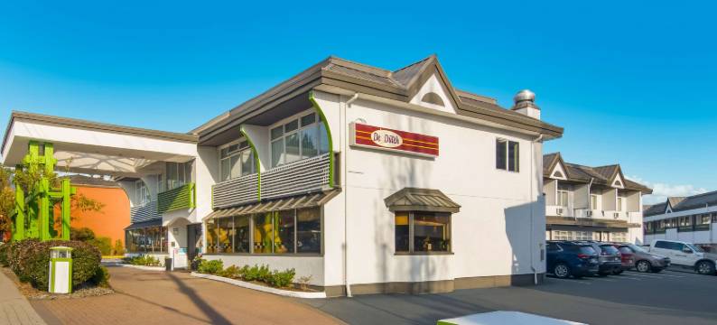 贝斯特韦斯特卡比兰诺温哥华北SureStay酒店(SureStay Hotel by Best Western North Vancouver Capilano)图片