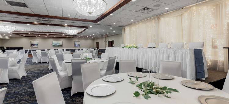 迪比克贝斯特韦斯特优质酒店暨会议中心(Best Western Plus Dubuque Hotel  Conference Center)图片