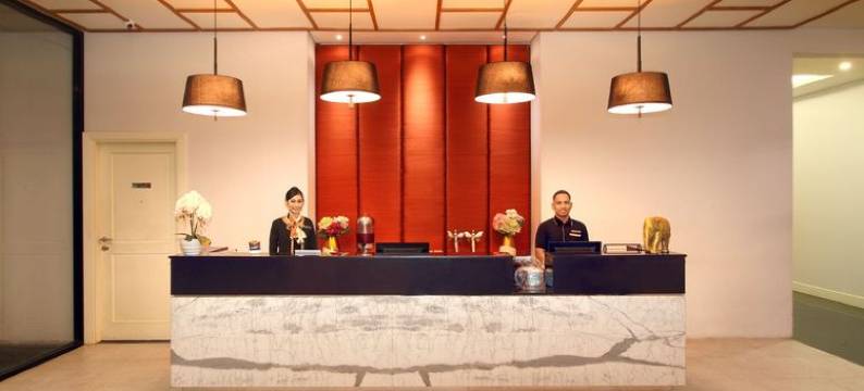 赫利俄斯博恩酒店(Helios Hotel & Convention)图片