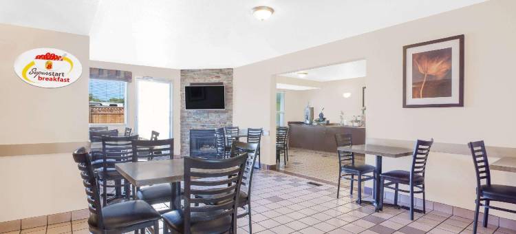 温德姆华美达克兰布鲁克酒店(Ramada by Wyndham Cranbrook)图片