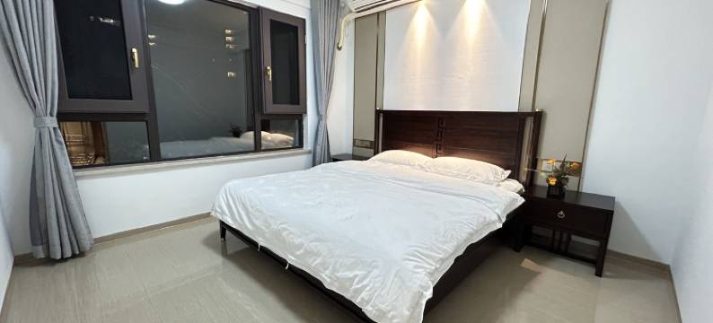 夏日度假美宿客栈(棕榈路分店)图片