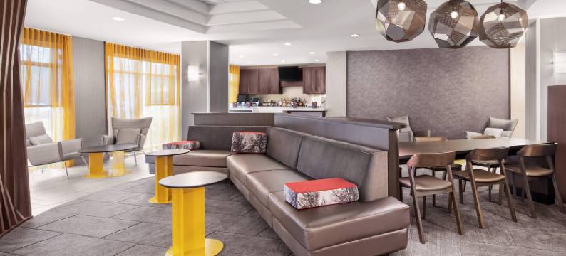 休斯敦霍比机场SpringHill Suites酒店(SpringHill Suites Houston Hobby Airport)图片