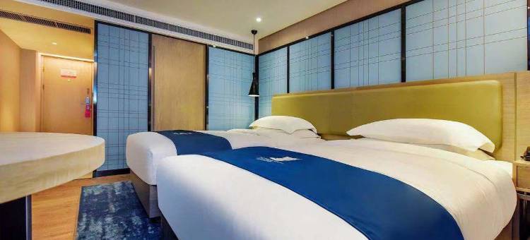 TOWO上品酒店(会展中心金融城店)图片