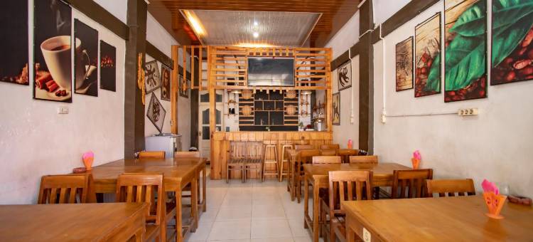 塔肯刚鲁特塔瓦尔湖伊斯兰教法红多兹酒店(RedDoorz Syariah Near Danau Lut Tawar Takengon)图片