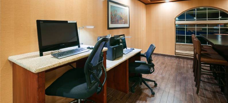 拉玛贝斯特韦斯特优质套房酒店(Best Western Plus Rama Inn  Suites)图片