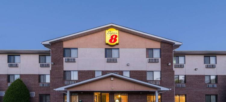 弗兰特罗亚尔速8温德姆酒店(Super 8 by Wyndham Front Royal)图片