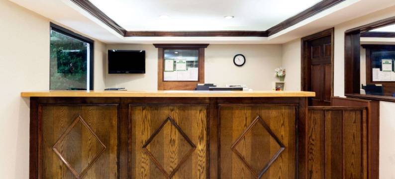 达洛尼加大学区温德姆戴斯酒店(Days Inn by Wyndham Dahlonega University Area)图片