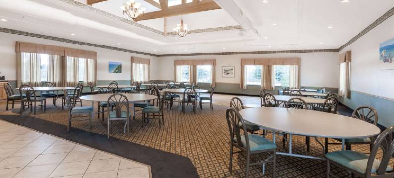 彭特沃戴斯酒店(Days Inn by Wyndham Pentwater)图片