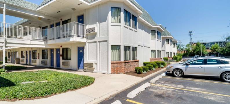 芝加哥奥黑尔6号汽车旅馆-席勒公园(Motel 6 Schiller Park, IL - Chicago O'Hare)图片