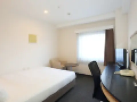 標準大床房（禁煙）