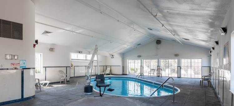 奥拉西6号汽车旅馆(Motel 6 Olathe, KS)图片