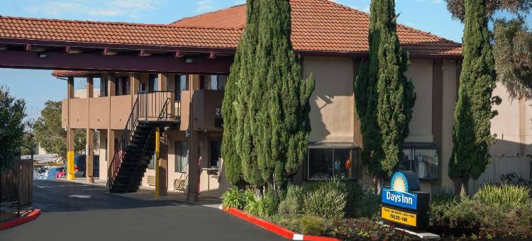 皮诺尔大学伯克利分校戴斯酒店(Days Inn by Wyndham Pinole Berkeley)图片