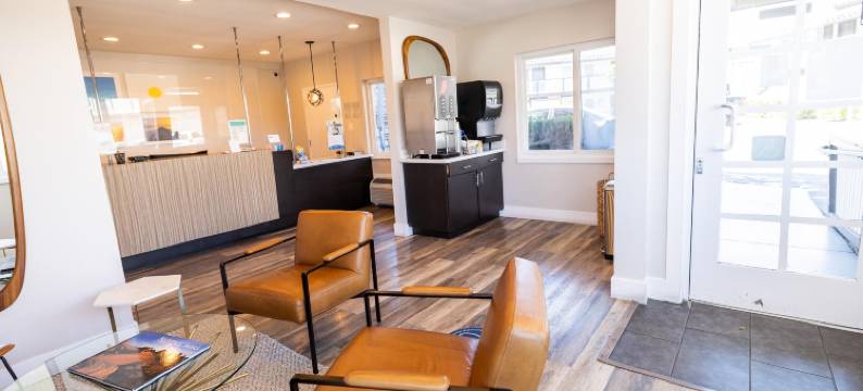 蒙特利市区戴斯酒店(Days Inn by Wyndham Monterey Downtown)图片