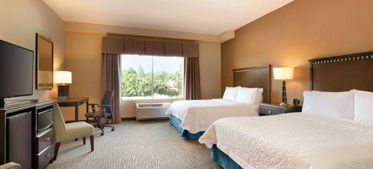 帕克斯堡市中心欢朋套房酒店(Hampton Inn & Suites Parkersburg Downtown)图片