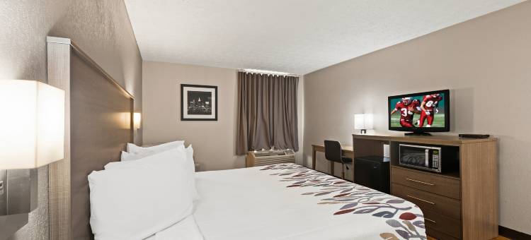 纽南红顶套房酒店(Red Roof Inn & Suites Newnan)图片