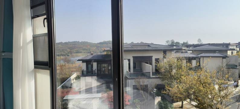 四季草堂度假别墅(访仙路分店)图片