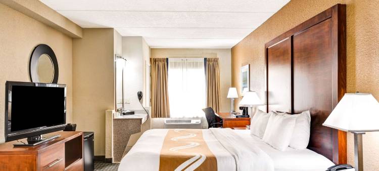 凯艺套房酒店-遗址公园(Quality Inn & Suites Heritage Park)图片