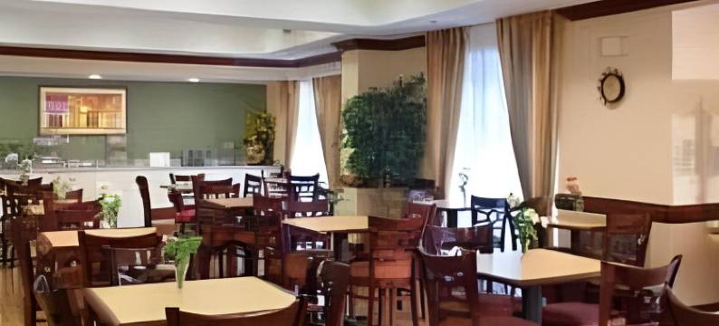 亚特兰大巴克海德万枫酒店及套房(Fairfield Inn & Suites Atlanta Buckhead)图片